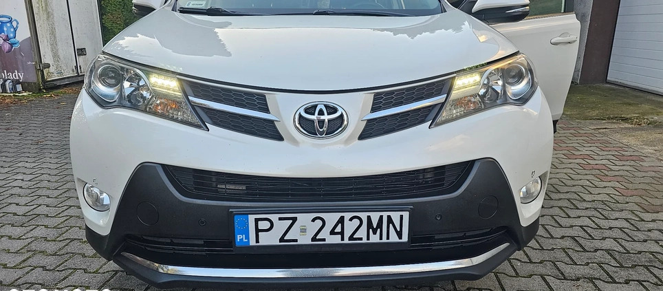 Toyota RAV4 cena 46900 przebieg: 249997, rok produkcji 2014 z Konin małe 352